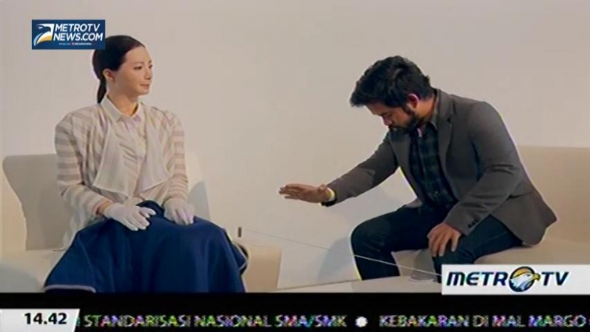 Asyik <i>Ngobrol</i> dengan Robot di Museum Nasional  Miraikan Tokyo