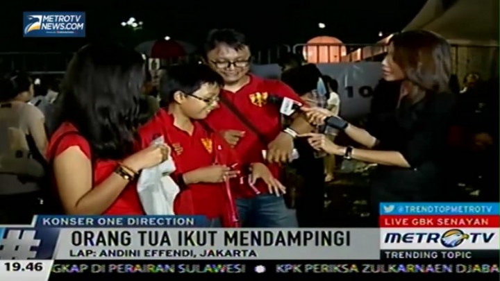 Orang Tua Ikut Heboh Dampingi Anak Nonton Konser 1D 