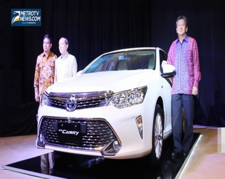 Camry <i>Reborn </i> dengan Tampilan Prestisius 
