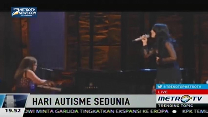 Katy Perry Bernyanyi Bersama Jodi Dipiazza