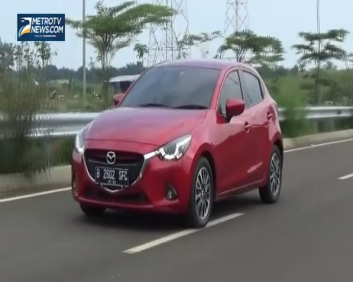 Menjajal Kelincahan All New Mazda2 di Jalanan Ibukota  