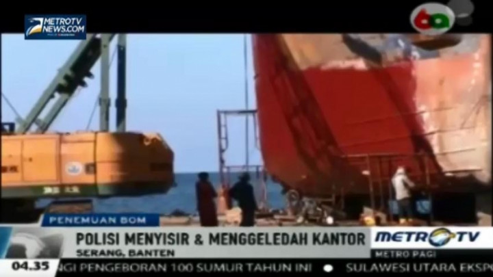 Polisi Sisir Lokasi Penemuan Bom