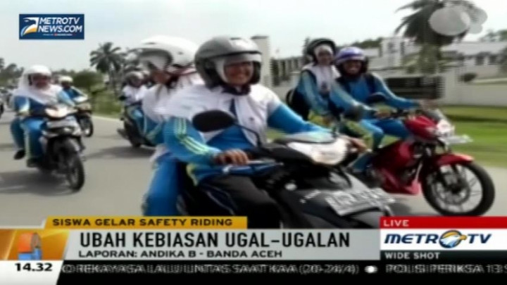 Usai UN, Ratusan Siswa SMA di Aceh Gelar <i>Safety Riding</i>