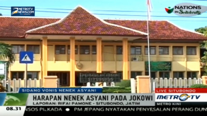 Hari Ini, Nenek Asyani Jalani Sidang Vonis 