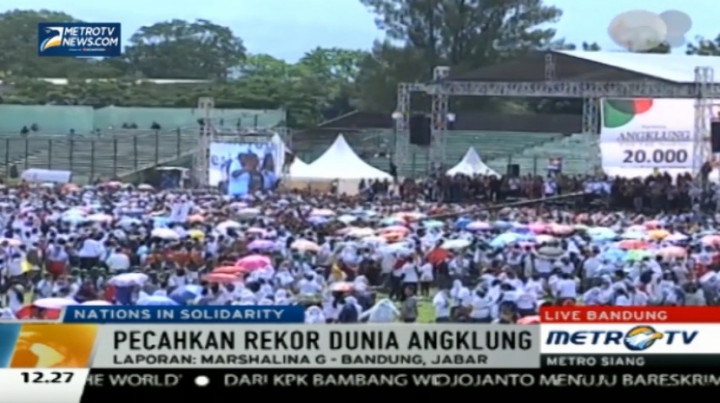 Pagelaran 'Angklung for The World' Pecahkan Rekor Dunia 