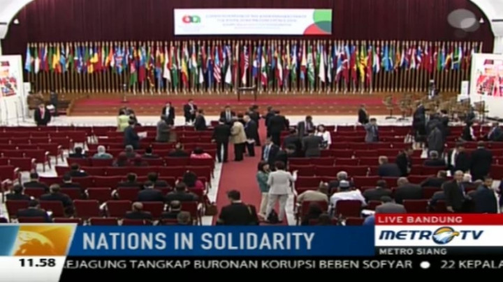 Para Delegasi KAA Makan Siang di Gedung Pakuan