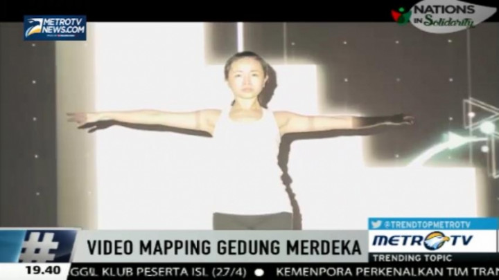 Pertunjukan Video Maping Ramaikan Pesta Rakyat di Bandung