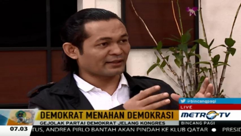 Demokrat Menahan Demokrasi (4)