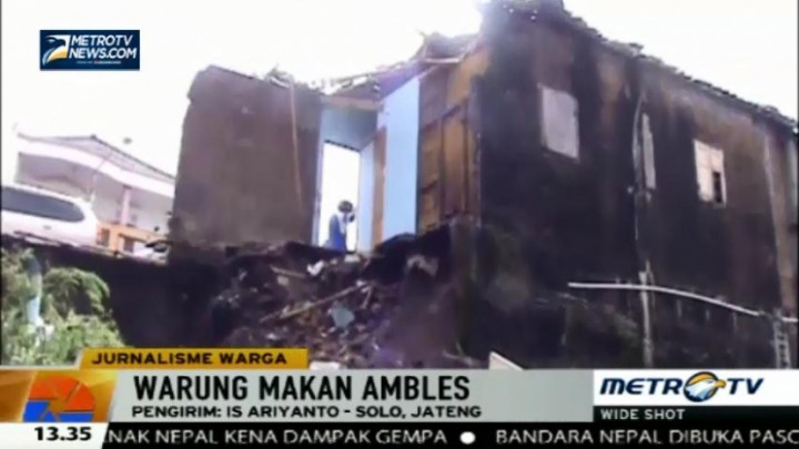 Tergerus Arus, Warung Makan Ambles