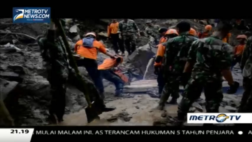 Tak Gentar Menerjang Bandang (2)