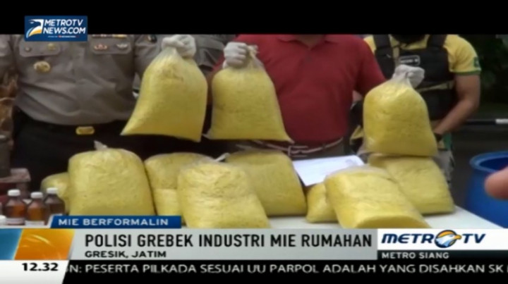 Polisi Gerebek Pabrik Pembuat Mie Berformalin 