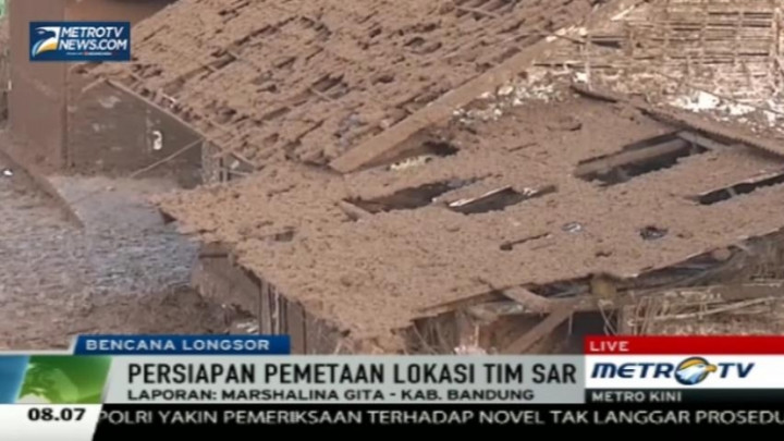 Korban Longsor Pangalengan yang Hilang Diduga Berada di Kolam 