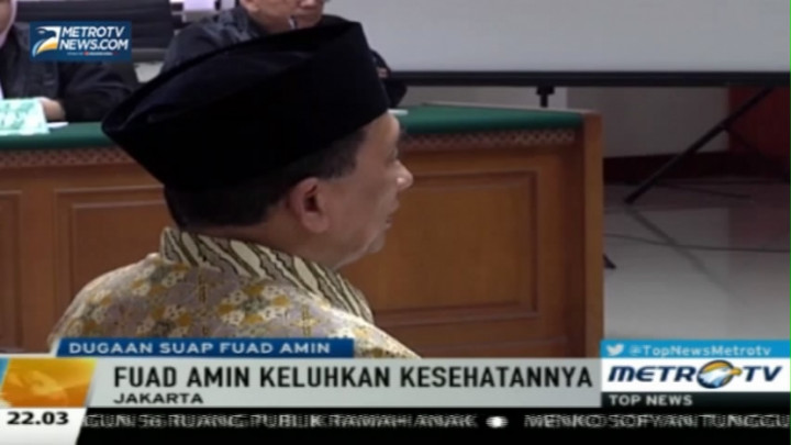  Fuad Amin Minta Sidangnya Dipindah ke Surabaya