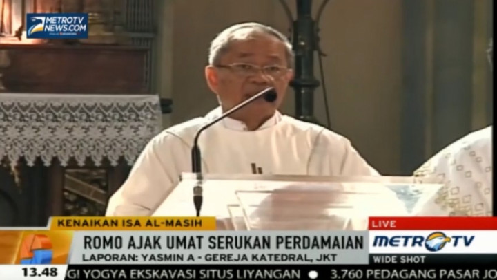 Misa Khidmat di Kathedral, Romo Serukan Perdamaian