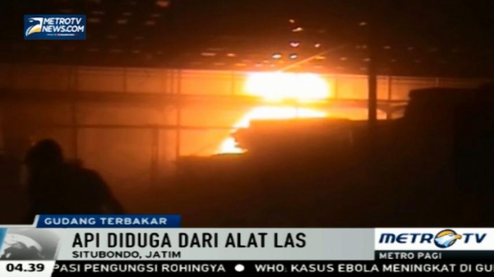 Gudang Toko Bangunan Ludes Dilalap Api 