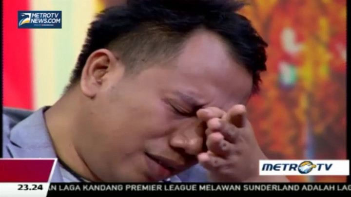 Ditanya Soal Lima Anaknya, Vicky Prasetyo Menangis