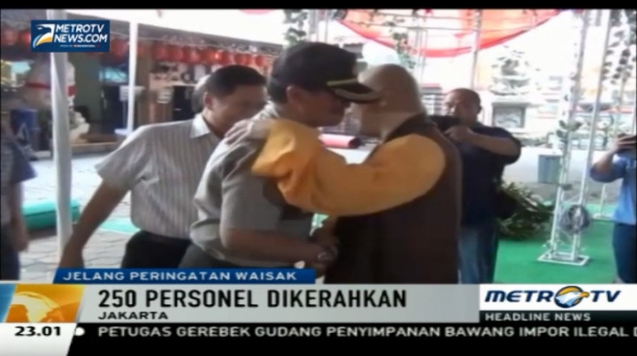 Jelang Waisak, Polisi Mulai Sterilisasi Vihara