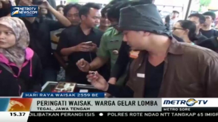 Lomba Berhadiah Batu Akik Meriahkan Perayaan Waisak di Tegal