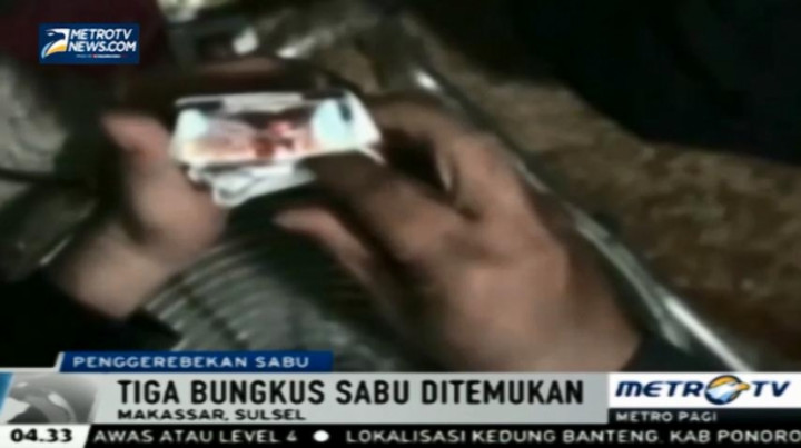 Polisi Gerebek Rumah Bandar Narkoba