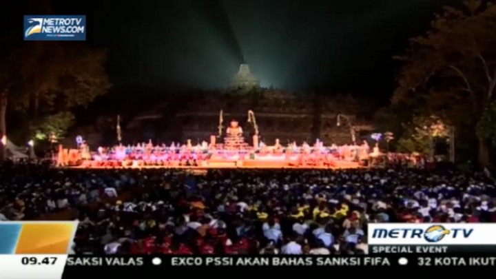 Detik-detik Waisak di Candi Borobudur 
