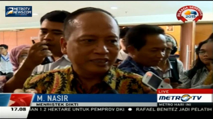 Menristek: Mahasiswa yang Kampusnya Berizin Tapi Bermasalah, Kami Selamatkan!