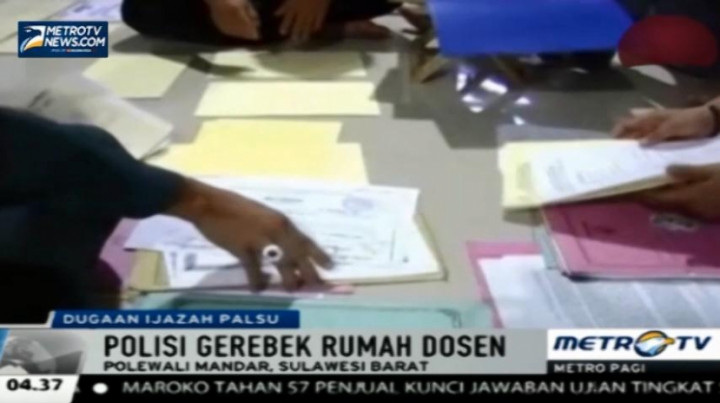 Rumah Dosen Terlibat Ijazah Palsu Digerebek