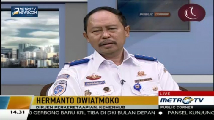 Kemenhub Pastikan Jalur Kereta Api Siap Hadapi Lebaran 2015