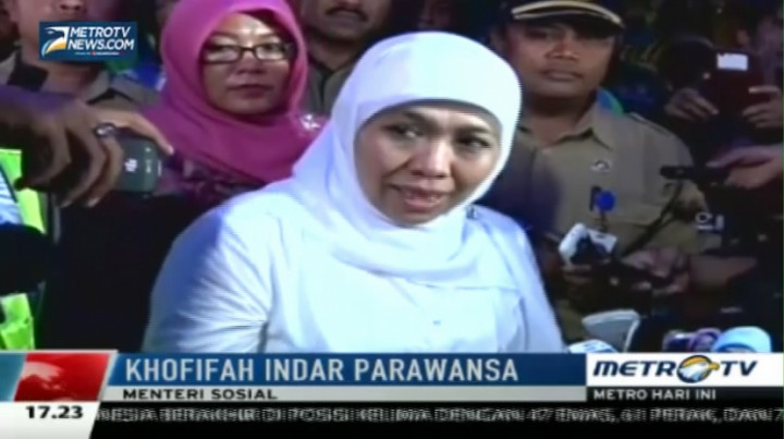 Mensos Kunjungi Rumah Keluarga Angeline di Banyuwangi