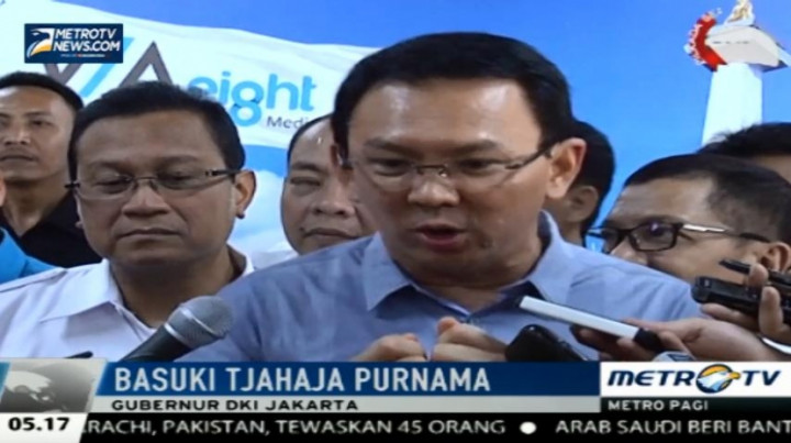 Ahok Tuding Aksi Ricuh di Monas Dilakukan PKL Tak Resmi