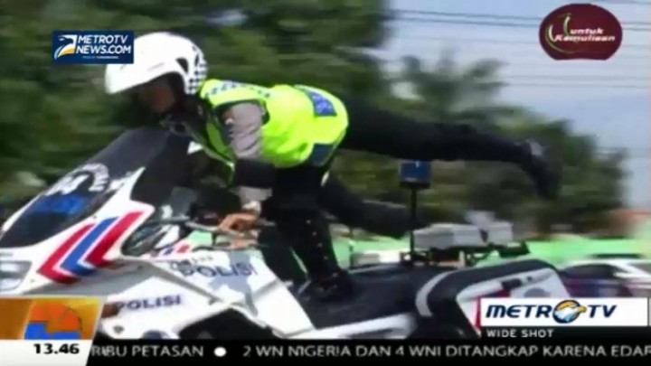 Aksi Srikandi Satlantas Polres Banyumas Kendarai Moge dan Trail 