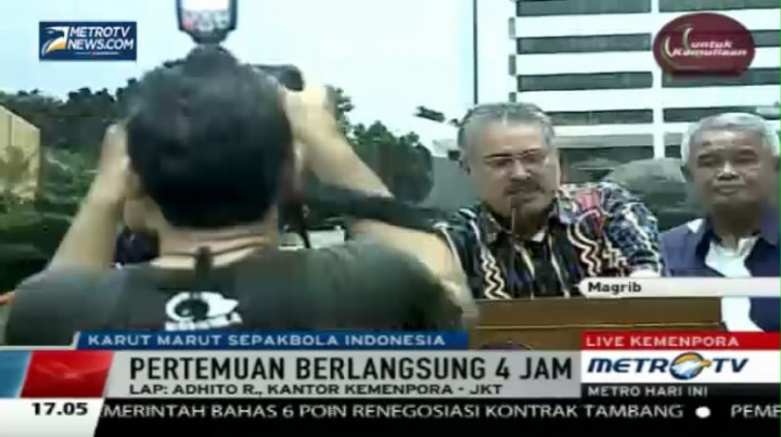 Menpora dan Djohar Arifin Gelar Pertemuan Tertutup