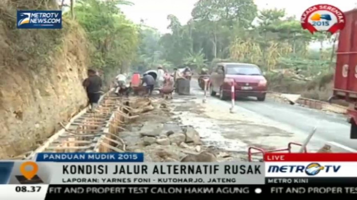 Jalur Alternatif Banjarnegara-Wonosobo Masih Rusak