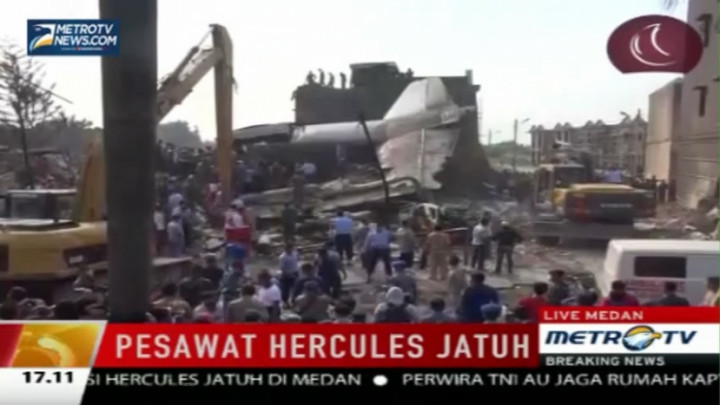 Dua Alat Berat Diturunkan ke Lokasi Jatuhnya Hercules 