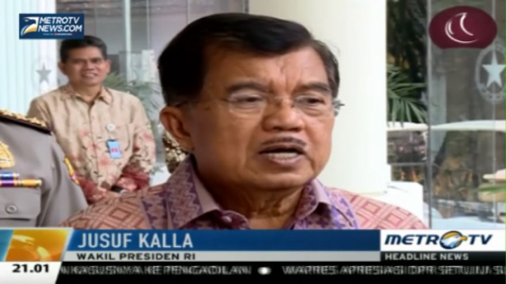 Hercules Bawa Penumpang Sipil, JK: Sumbangsih TNI untuk Rakyat 