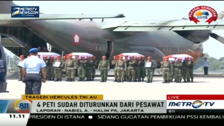 12 Jenazah Korban Hercules Diterbangkan ke Bandara Adi Soetjipto 