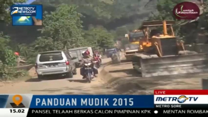 Jelang Lebaran, Perbaikan Jalur Ponorogo-Trenggalek Dikebut