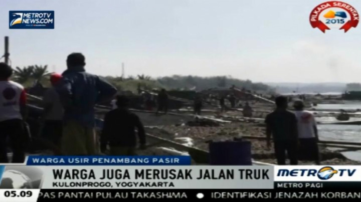 Warga Usir Penambang Pasir di Sungai Progo
