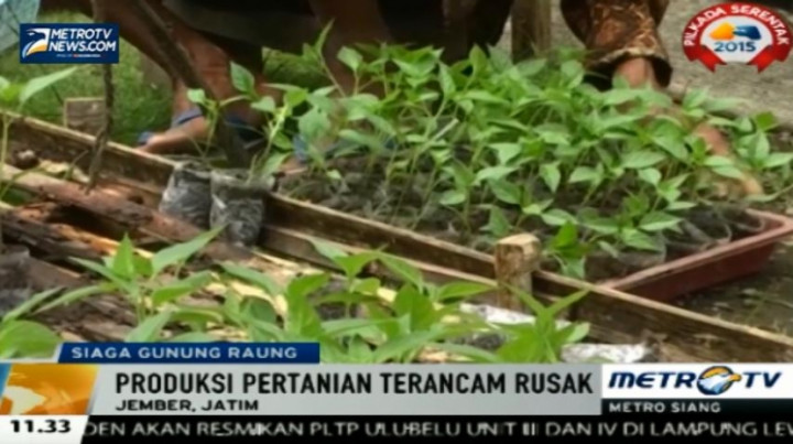 Warga Tiga Desa Resah dengan Aktivitas Gunung Raung