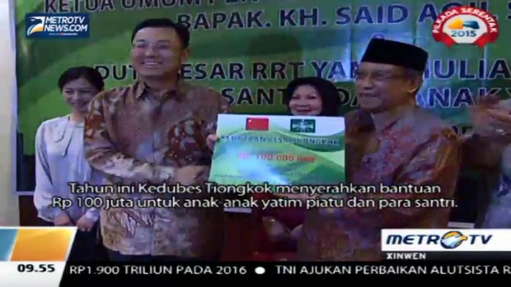 Kedubes Tiongkok dan PBNU Berikan Santunan kepada Anak Yatim