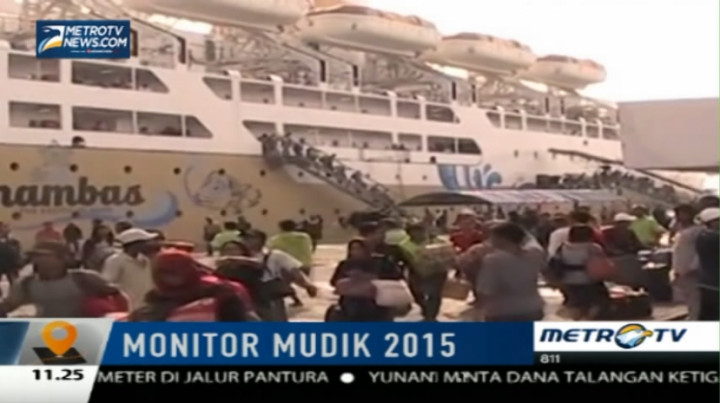 Pemudik Gelombang Pertama Padati Pelabuhan Belawan