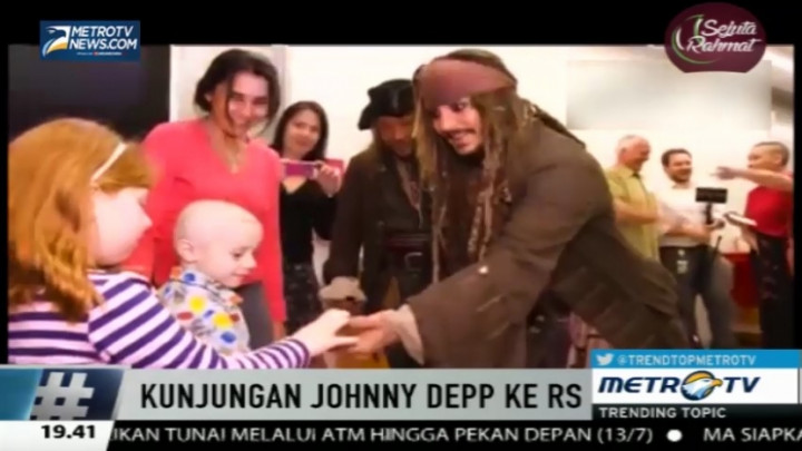 Johnny Depp Kunjungi RS Anak di Sela Syuting