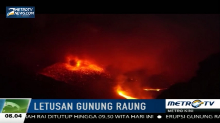 Pengeksplor Gunung Rekam Aktivitas Raung dari Puncaknya