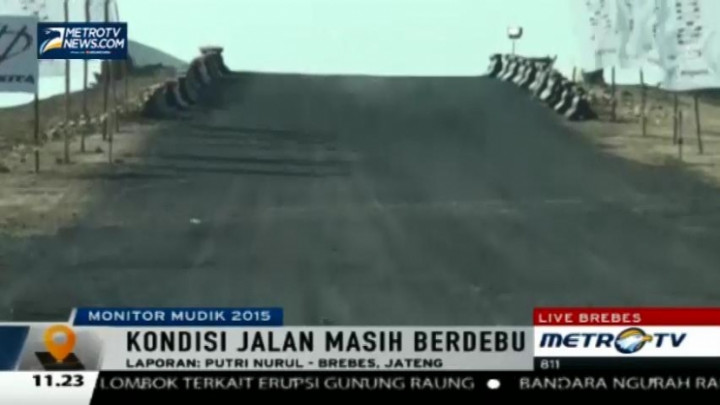 Kondisi Jalan Tol Pejagan-Pemalang Berdebu