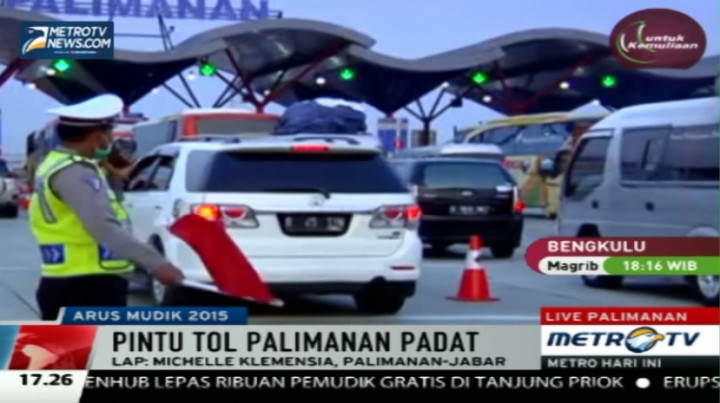 Kemacetan Parah Masih Terjadi di Pintu Tol Palimanan 