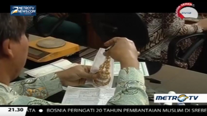 Fenomena Menggadai Barang Berharga Jelang Lebaran