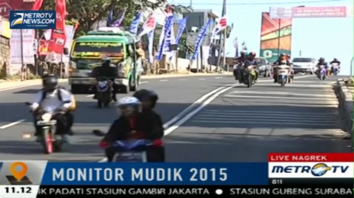 Pemudik Jalur Nagreg Didominasi Kendaraan Bermotor