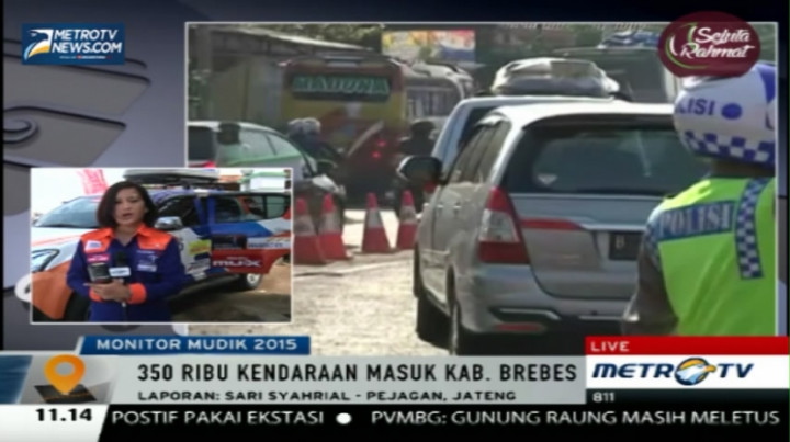 Satlantas Polres Brebes Himbau Pemudik Lewati Pantura