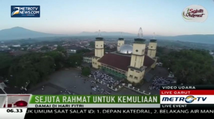 Pelaksanaan Salat Id di Solo, Garut, dan Surabaya Berjalan Khidmat 