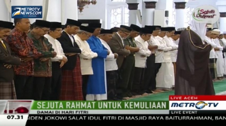 Jokowi Salat Id di Banda Aceh 