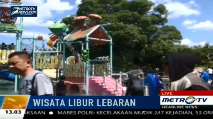 Masyarakat Makasar Menghabiskan Liburan di Objek Wisata Air